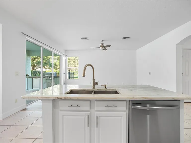 10888 Cory Lake Dr — Photo 18