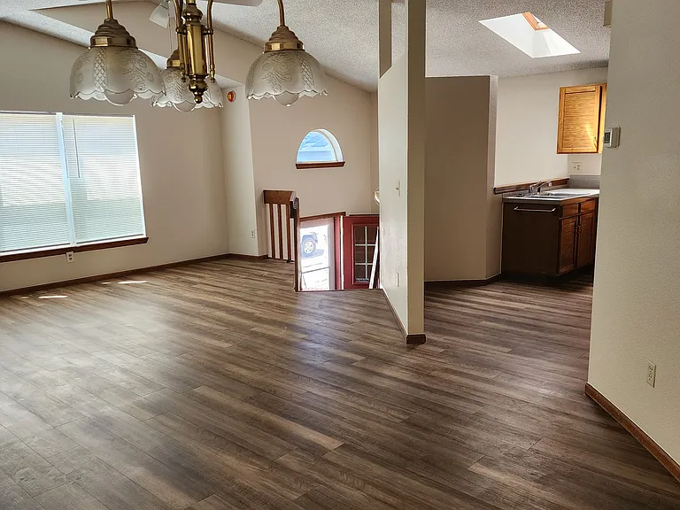 2730 Bluegrass Dr — Photo 11