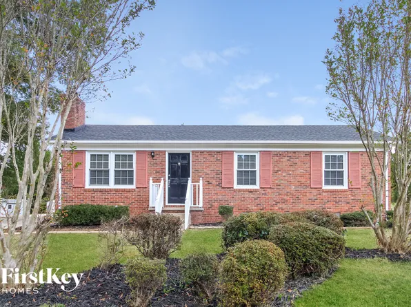 4305 Sunnyside Dr, Greensboro, NC 27405