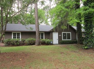 136 Deerfield Dr, Brunswick, GA 31525