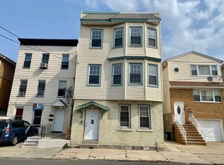 24 Davis St #1, Harrison, NJ 07029