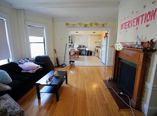 19 Hamilton Rd #17, Brookline, MA 02446