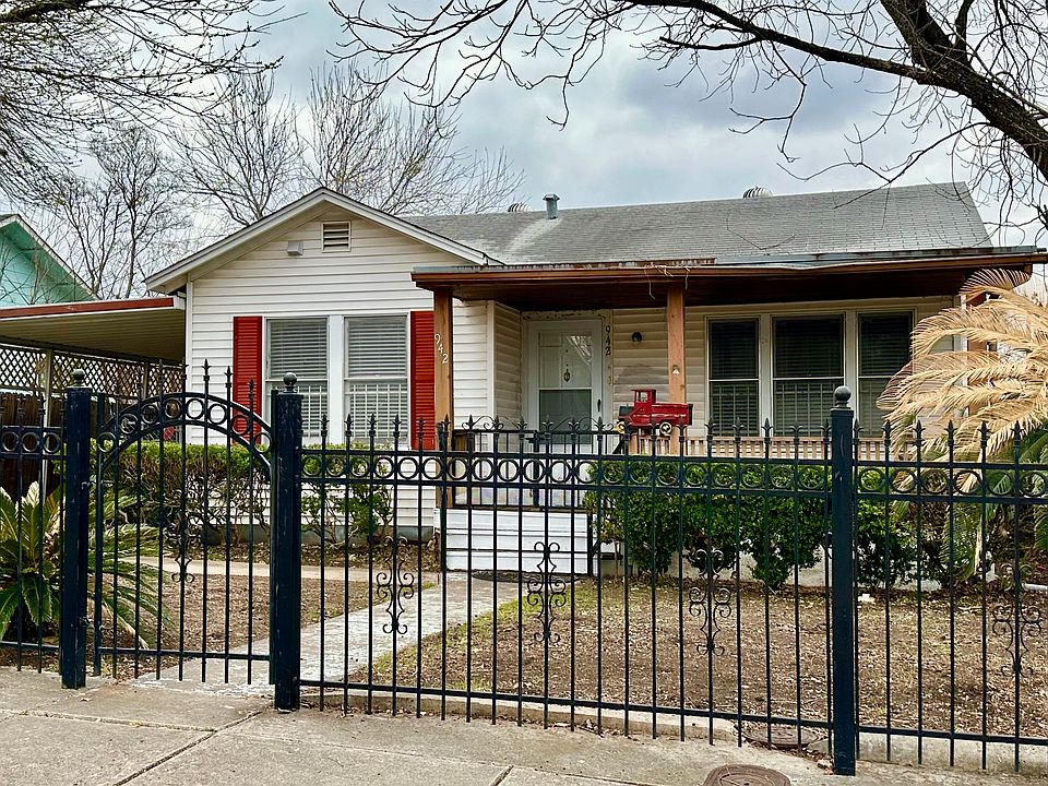 1st image of 942 Waverly Ave