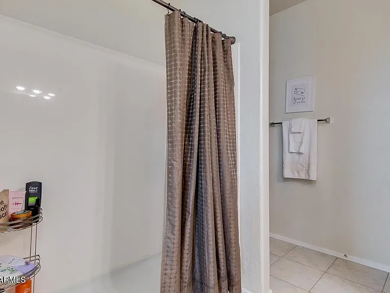 3138 N 303rd Dr — Photo 19