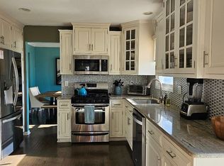 15 Buckthorn Dr, Mickleton, NJ 08056