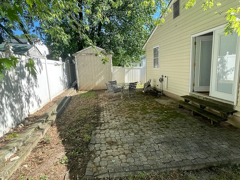8812 35th Ave — Photo 79