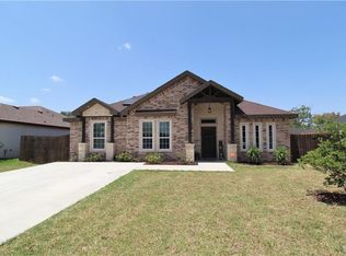 2213 E 11th St, Weslaco, TX 78596