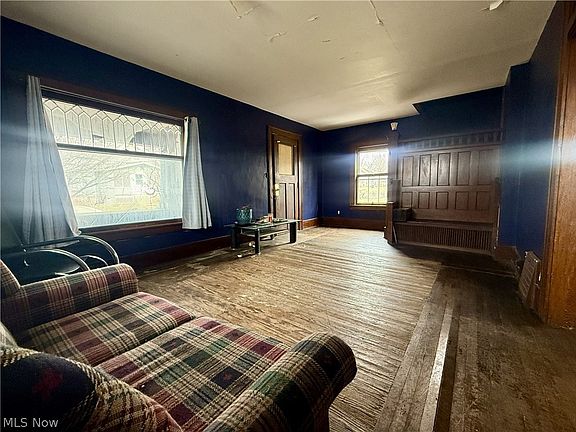 4th image of 22 Brighton Dr