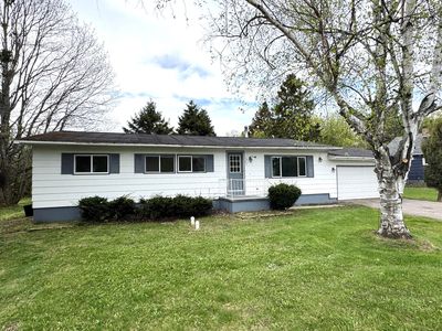 1605 W 5th Ave, Sault Sainte Marie, MI, 49783