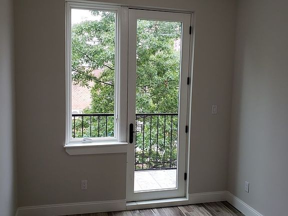 3rd image of 52 Tompkins Ave #2