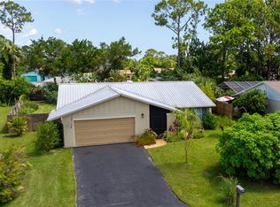 9 Collins Ln, Palm Coast, FL 32137