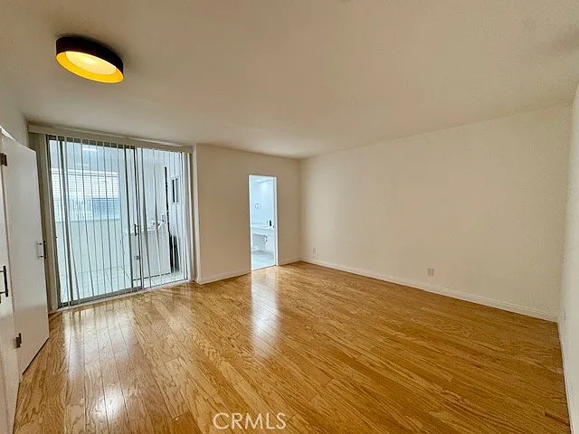 337 S Elm Dr #1 — Photo 26