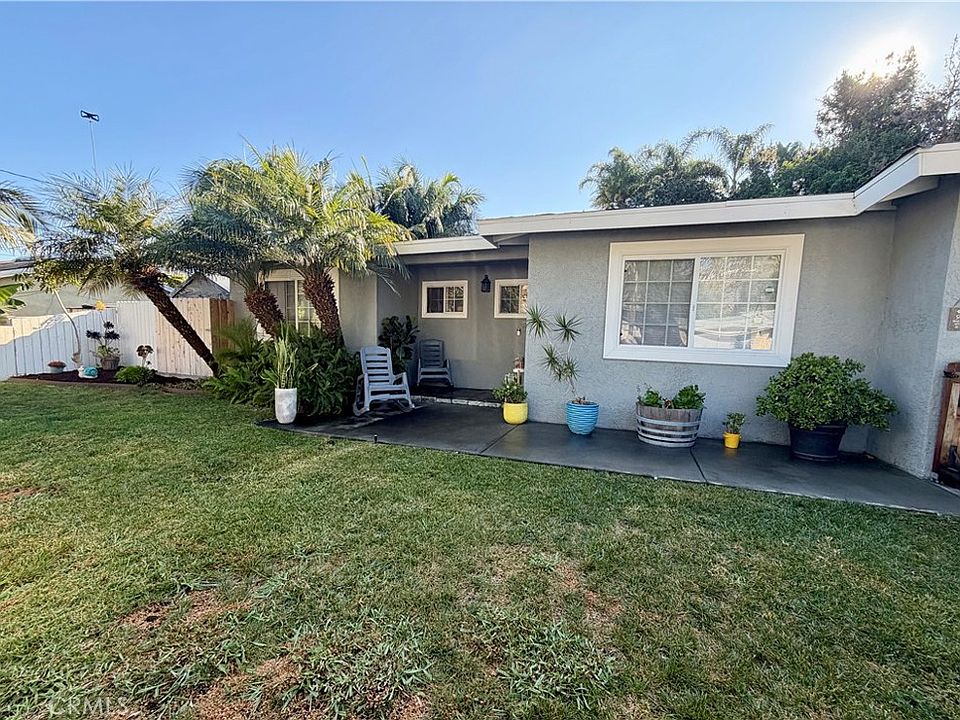 1st image of 403 Foussat Rd