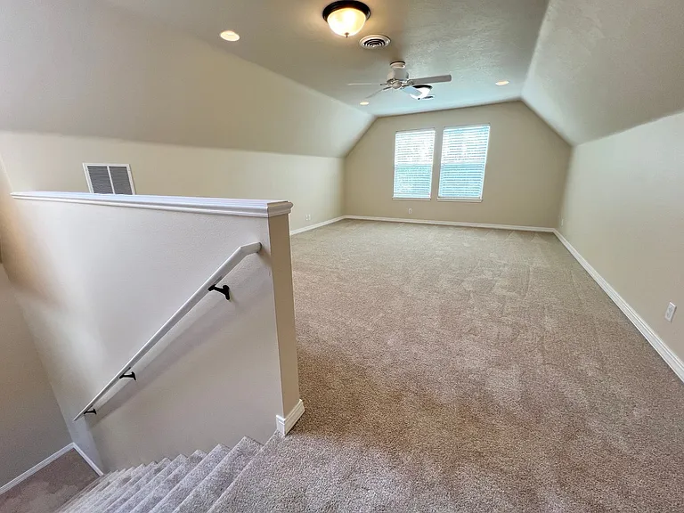 2285 W Windchime Dr — Photo 32