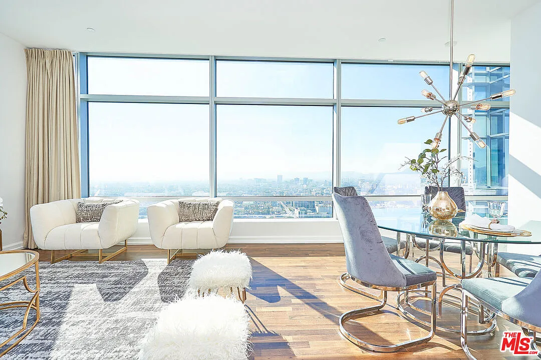 2 bed, 3.0 bath, 2010 sqft, $8,500 — Photo 2