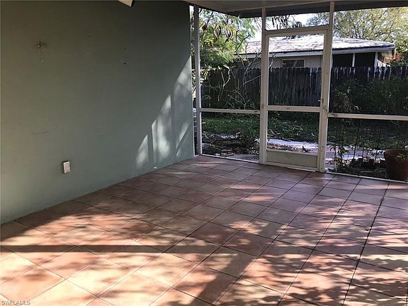 4th image of 6770 Candlewood Dr