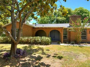 110 Park Pl, Kyle, TX 78640