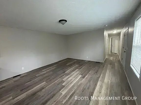 4th image of 1105 Mactavish Rd #Ma1105