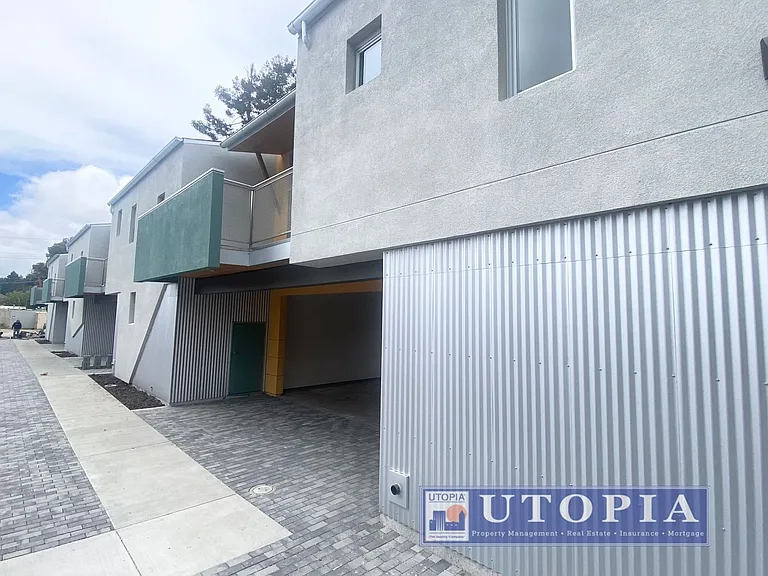 448 May Ave #4 — Photo 29
