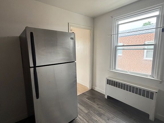 5th image of 3220 Guilford St Floor 2