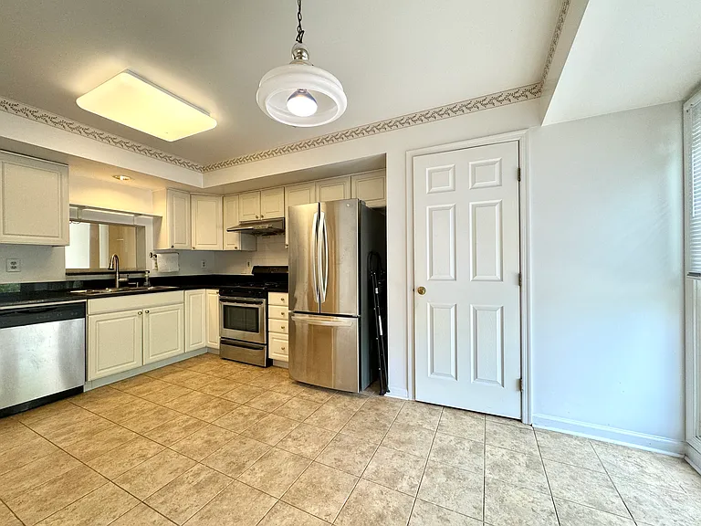 10175 Treble Ct — Photo 6