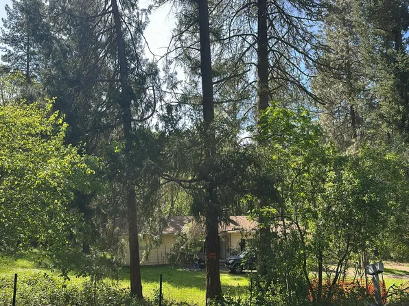 2098 Galls Creek Rd, Gold Hill, OR 97525