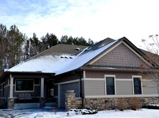 1227 Holly Ave N, Oakdale, MN 55128