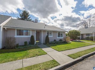 800 N Abbey Ct, Sequim, WA 98382