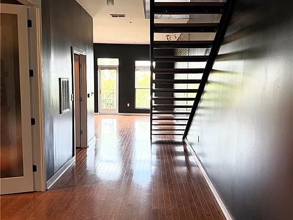 2nd image of 333 Nelson St SW Unit 405