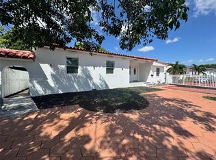 8900 NW 33rd Avenue Rd, Miami, FL 33147