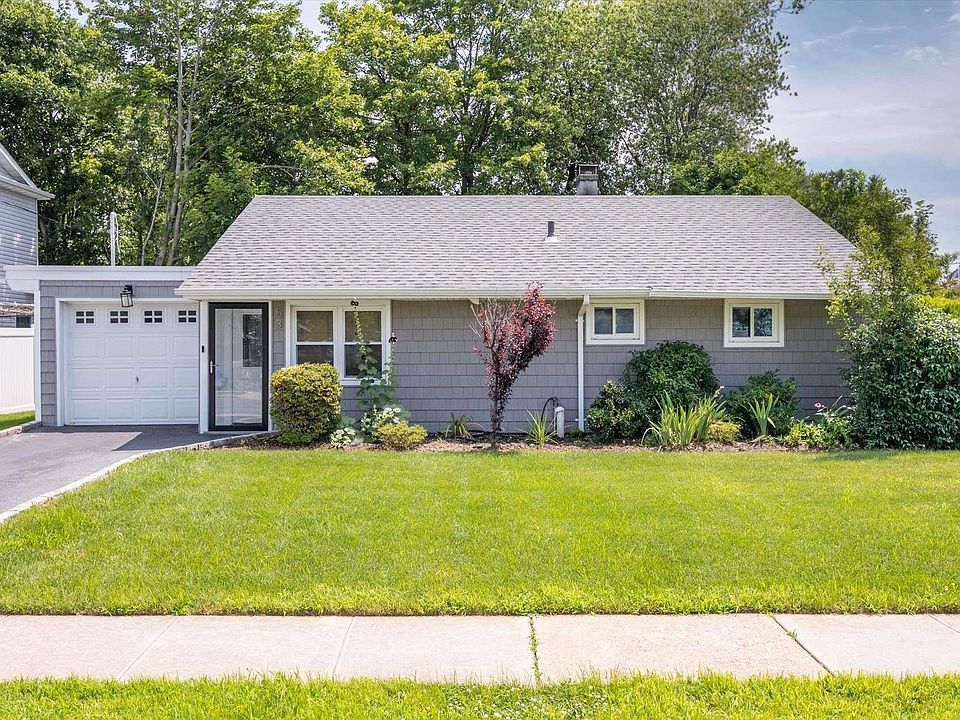 1st image of 53 W Millpage Drive