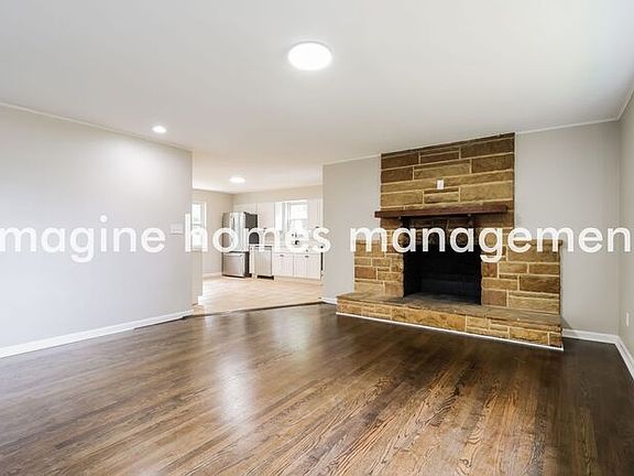 3rd image of 266 Harvest Ln