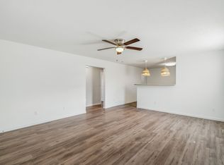 2100 Paris Rd, Knoxville, TN 37912