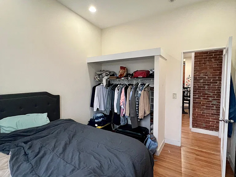 21 Cortes St #PENTHOUSE — Photo 12