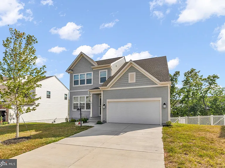 131 Thornton Way — Photo 4