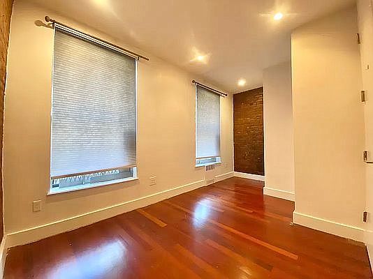 3rd image of 516 W 135th St APT 1