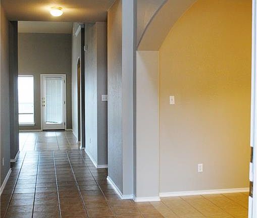 5th image of 4205 Veiled Falls Dr