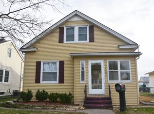 1928 23rd St, Moline, IL 61265