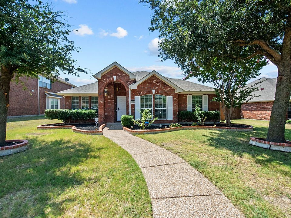 1st image of 11945 Stephenville Dr
