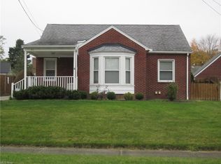62 Parkgate Ave, Austintown, OH