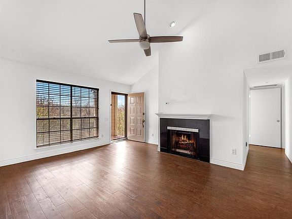 3rd image of 1860 White Oak Dr APT 358