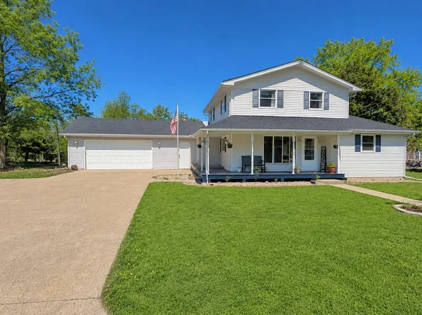 619 N Williams St, Bellevue, MI 49021