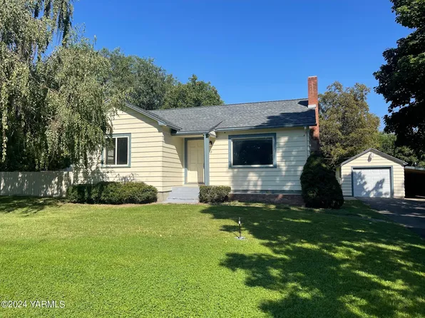 313 N 33rd St, Yakima, WA 98901