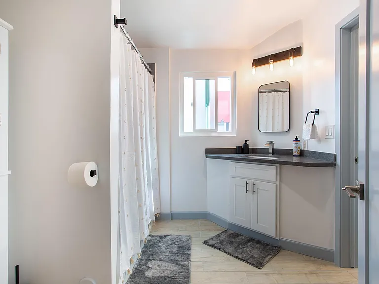 2617 W Norwood Pl — Photo 19