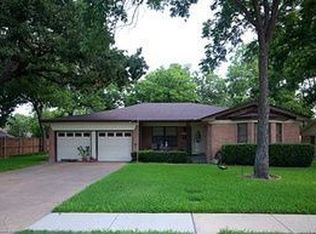 1003 Daisy St, Irving, TX 75061