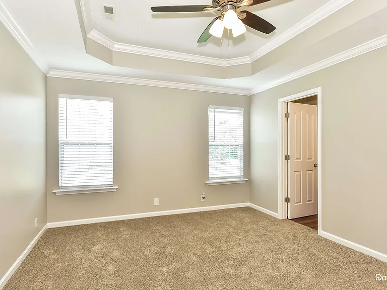 605 Ronnie Erwin Ln — Photo 8