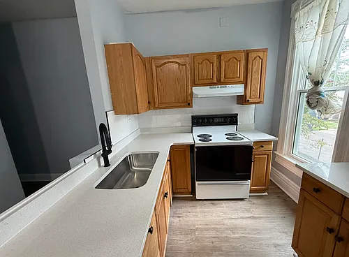 359 Maria Ave Photo 1