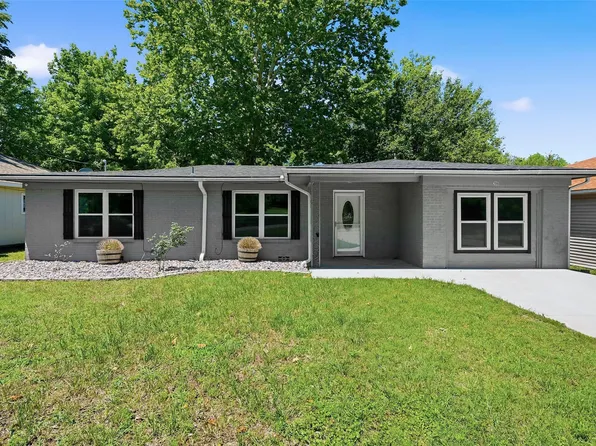 206 S Magnolia St, Pottsboro, TX 75076