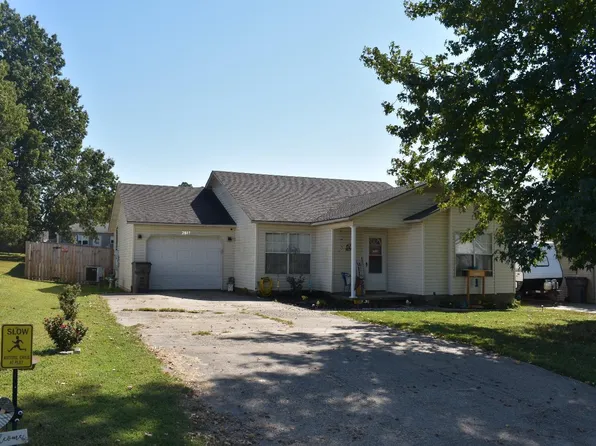 2807 N 4 1/2 St, Paragould, AR 72450