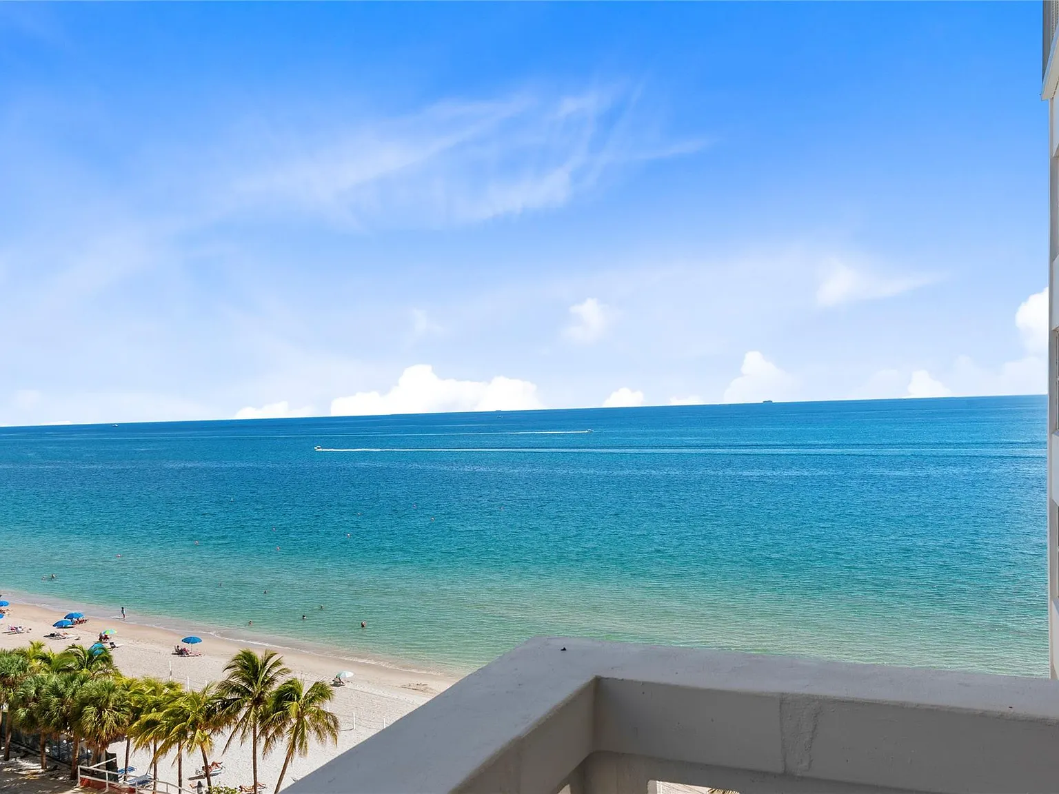 2 bed, 2.0 bath, 1190 sqft, $4,500 — Photo 3